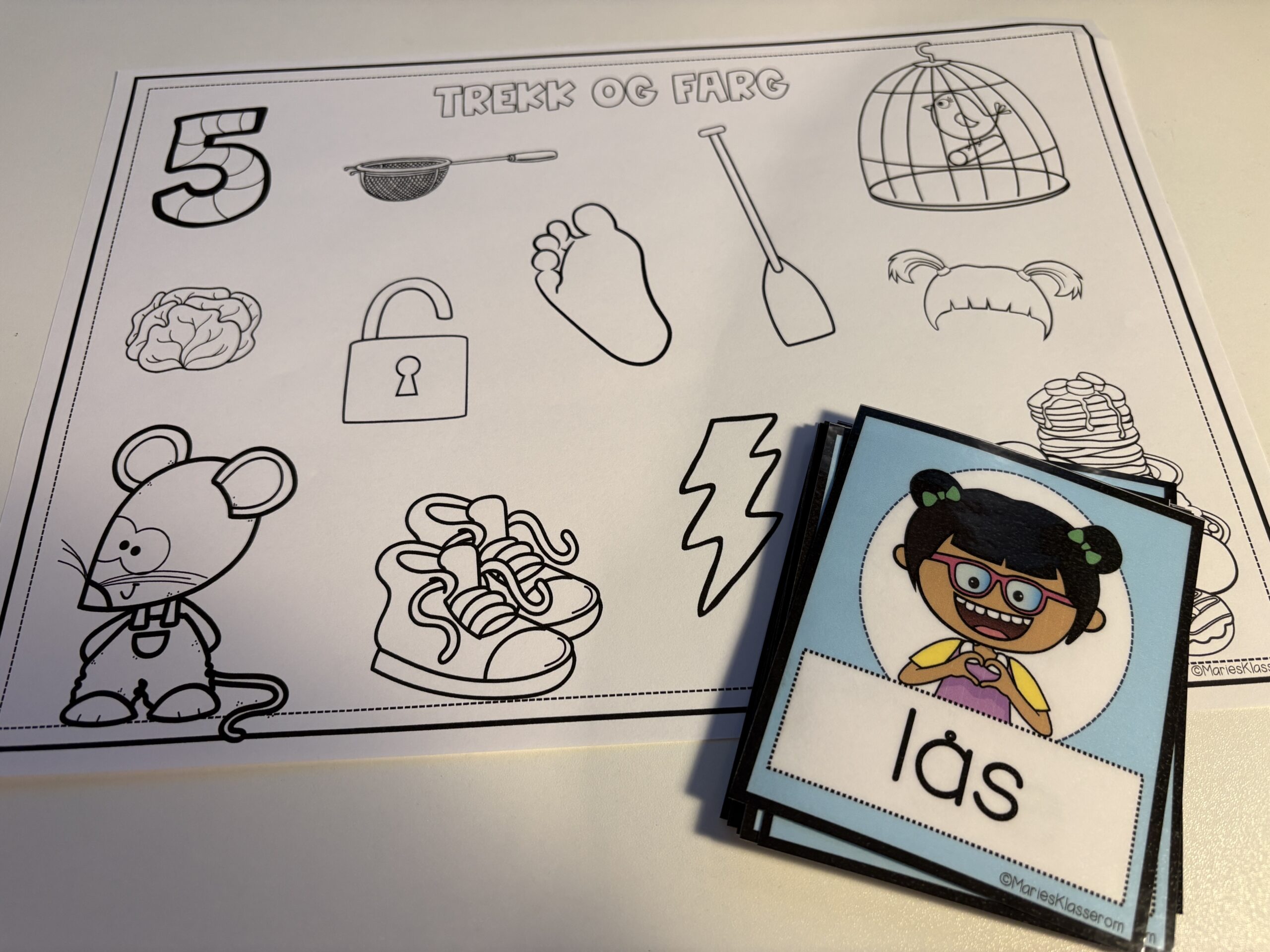 TREKK OG FARG - Bilde 3